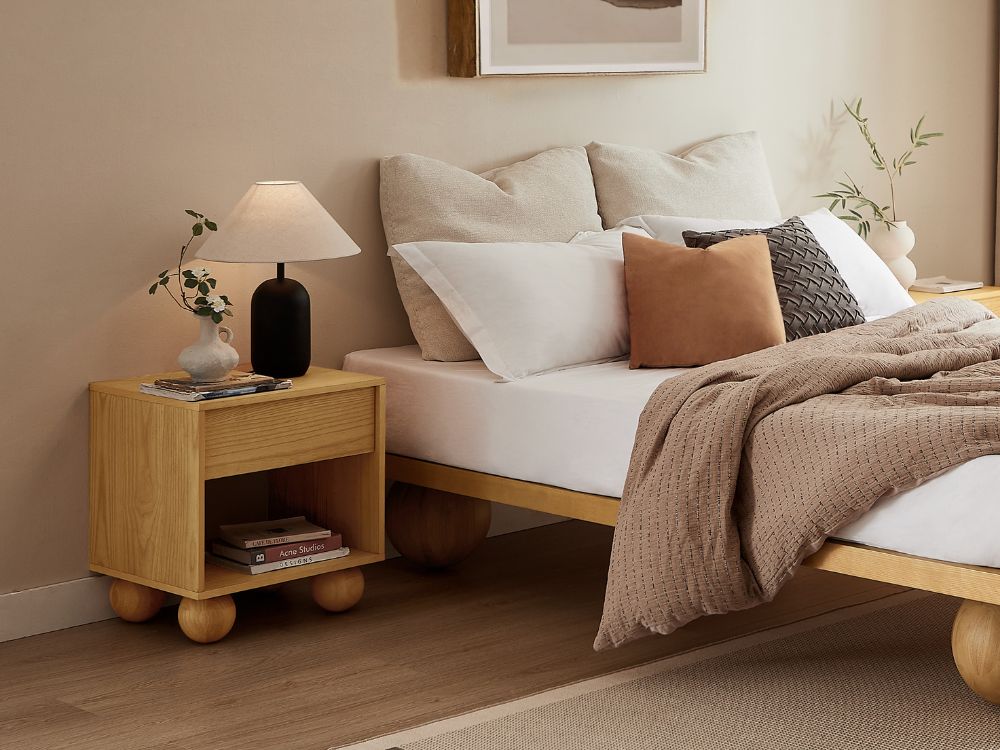Ballico Bedside Table - Oak - Image 3
